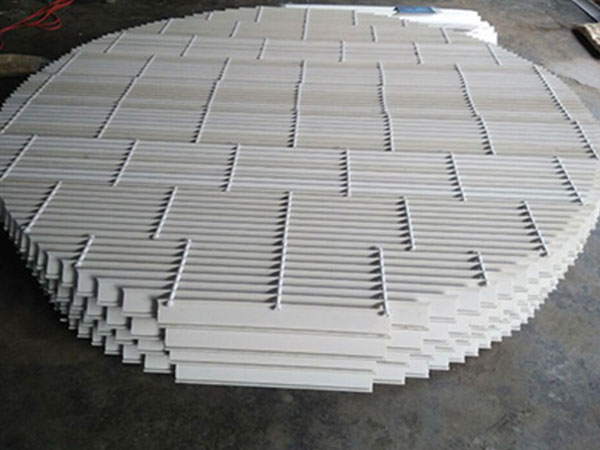 S型(xíng)三(sān)通道(dào)除霧器 - 安平縣(xiàn)威馳金屬絲網製品有限公司