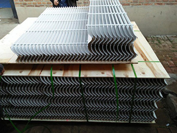 C型雙通道除霧器 - 安平縣威馳金屬絲網製品(pǐn)有限公司